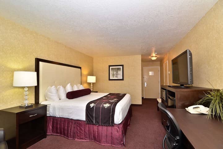 Room 29 of 54