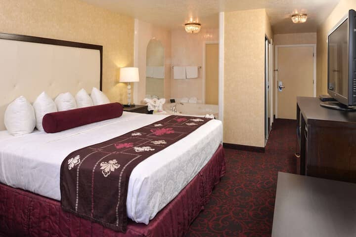 Room 19 of 54